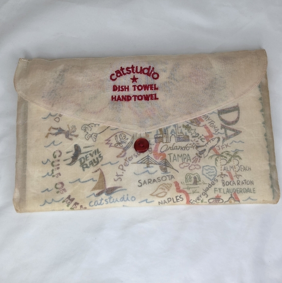 Catstudio Other - NWOT Catstudio Size 22"x28" Hand/Dish Towel-Miami Themed Towel 100%cotton
